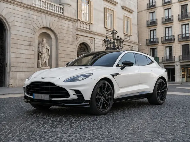 Aston Martin DBX 707 2026 — Barcelona Luxury Car Rental, Barcelona
