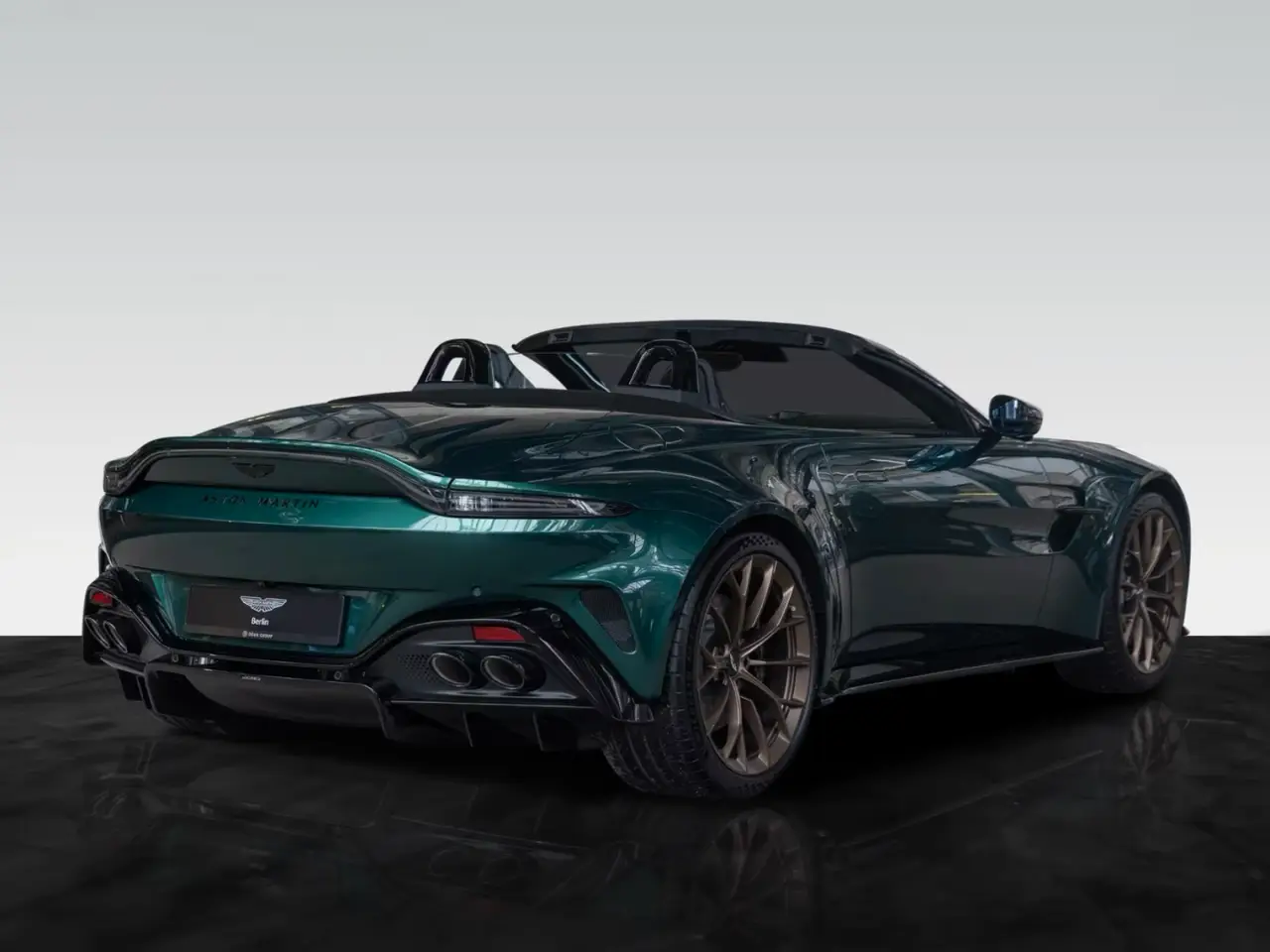 Aston Martin Vantage V8 Spider 2026, dashboard — Barcelona Luxury Car Rental, Barcelona. The 2026 Aston Martin Vantage V8 Spider pairs a 665 hp V8 with an open cabin, a…