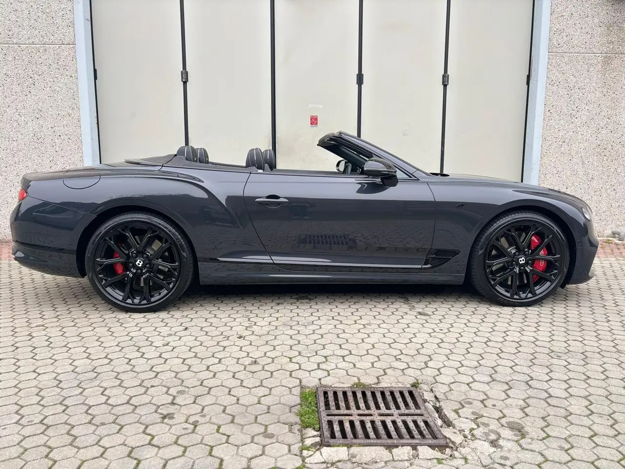 Bentley Continental GTC S V8 2025, exterior — Barcelona Luxury Car Rental, Barcelona. The Bentley Continental GTC S V8 is built for covering distance without ever feeling like…