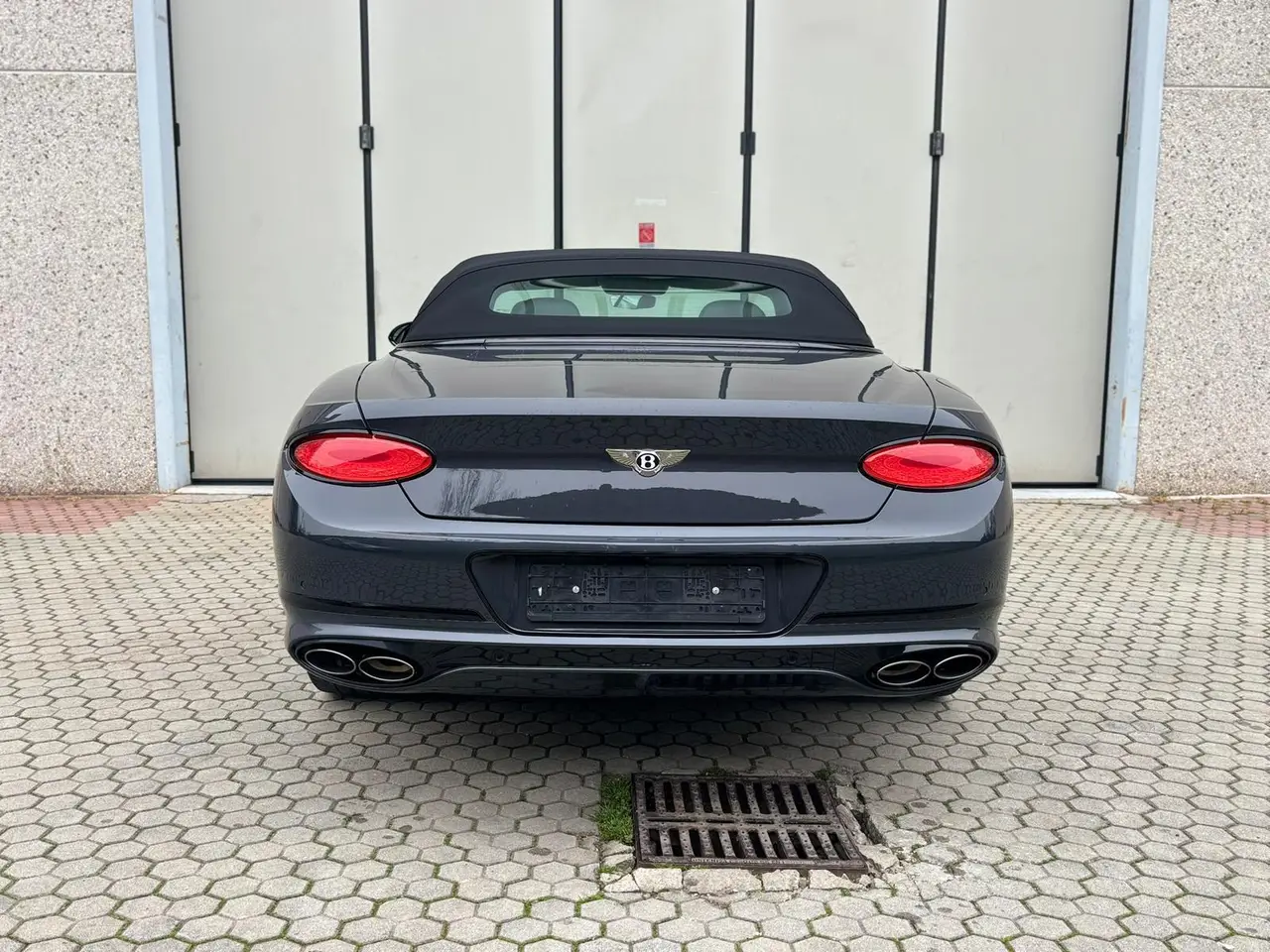 Bentley Continental GTC S V8 2025, dashboard — Barcelona Luxury Car Rental, Barcelona. The Bentley Continental GTC S V8 is built for covering distance without ever feeling like…