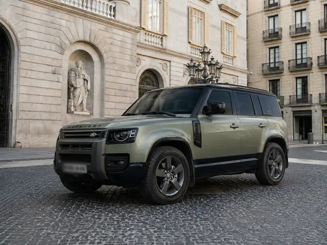 Land Rover Defender X-Dynamic 7 seater 2024 — Barcelona Luxury Car Rental, Barcelona