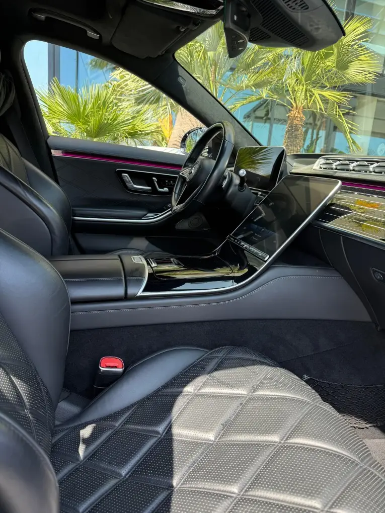 Maybach S580 2023, exterior — Barcelona Luxury Car Rental, Barcelona. The 2023 Maybach S580 is not built to be driven hard; it is built to arrive well. Its 503…