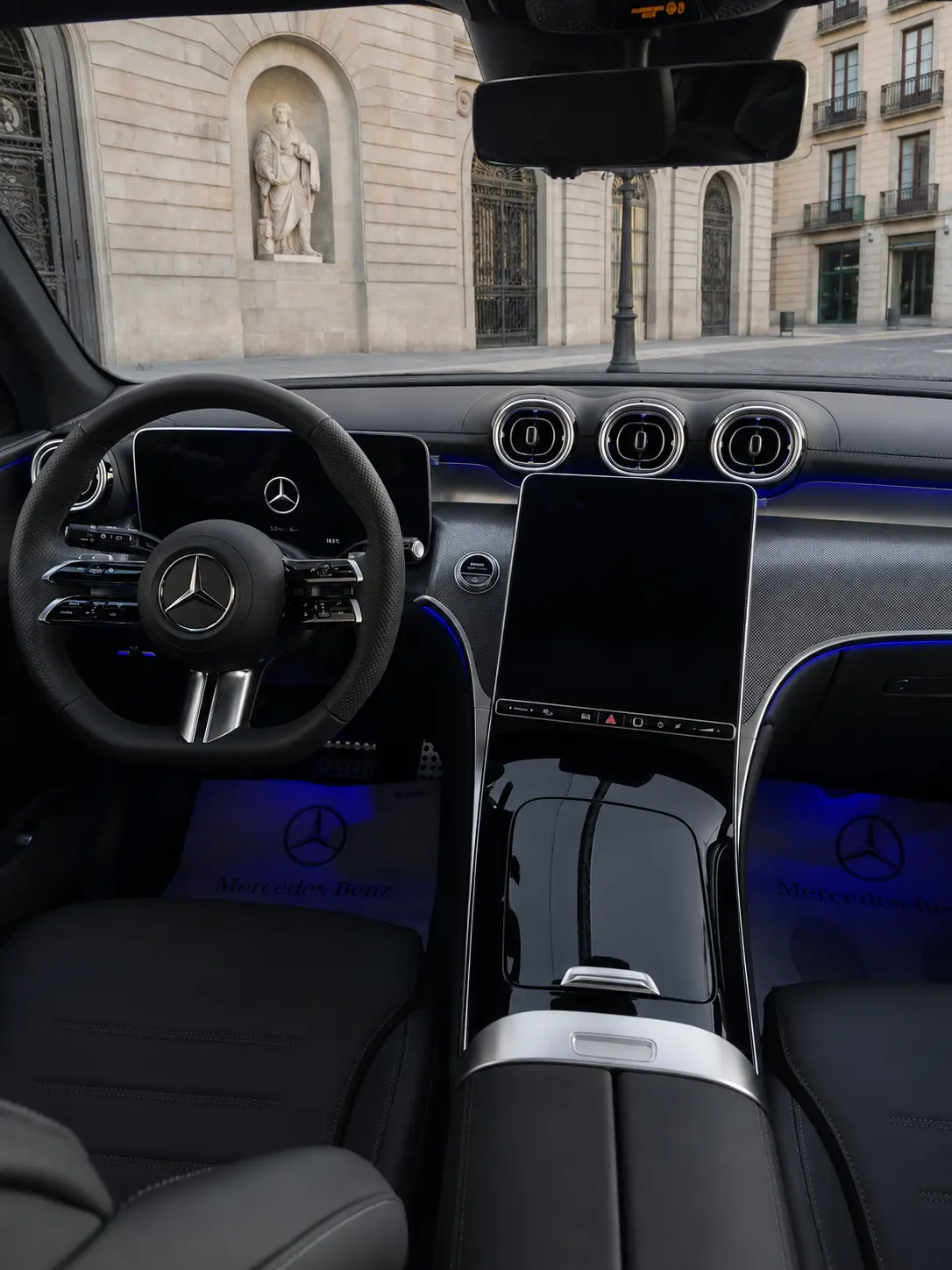 Mercedes Benz GLC 2025, interior — Barcelona Luxury Car Rental, Barcelona. The 2025 Mercedes Benz GLC sits in the fleet as the practical mid-size SUV: 258 hp, five…