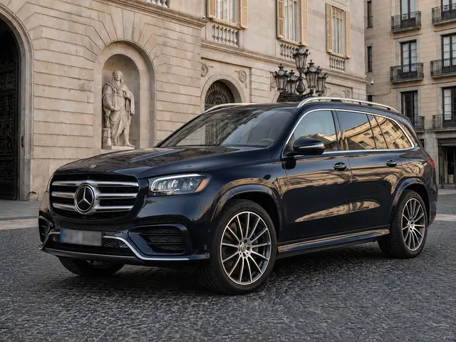 Mercedes Benz GLS-klasse 350 D Exclusive 7 Posti 2025 — Barcelona Luxury Car Rental, Barcelona