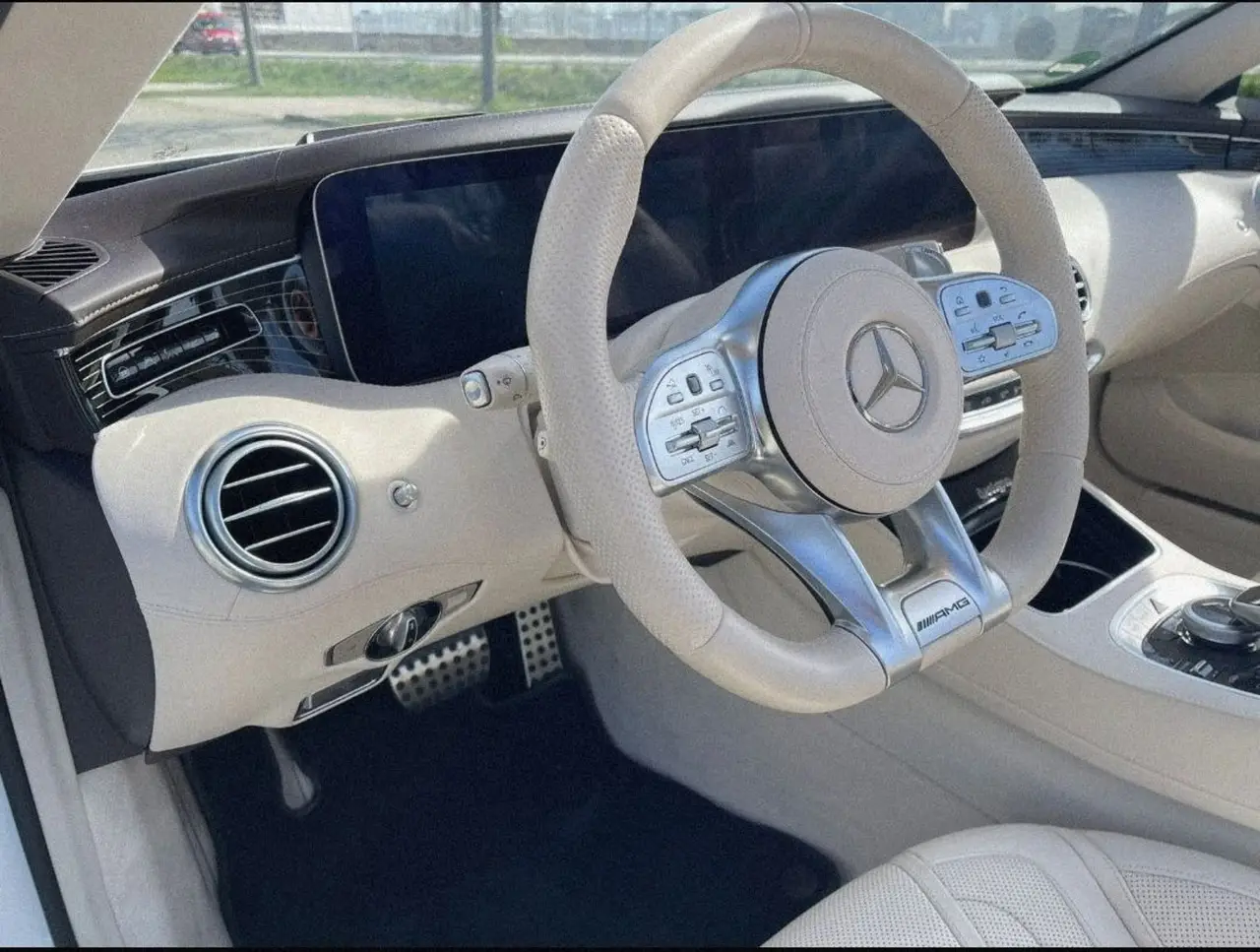 Mercedes Benz S560 Cabrio 2021, exterior — Barcelona Luxury Car Rental, Barcelona. The 2021 Mercedes Benz S560 Cabrio brings the composure of Mercedes' flagship saloon to…