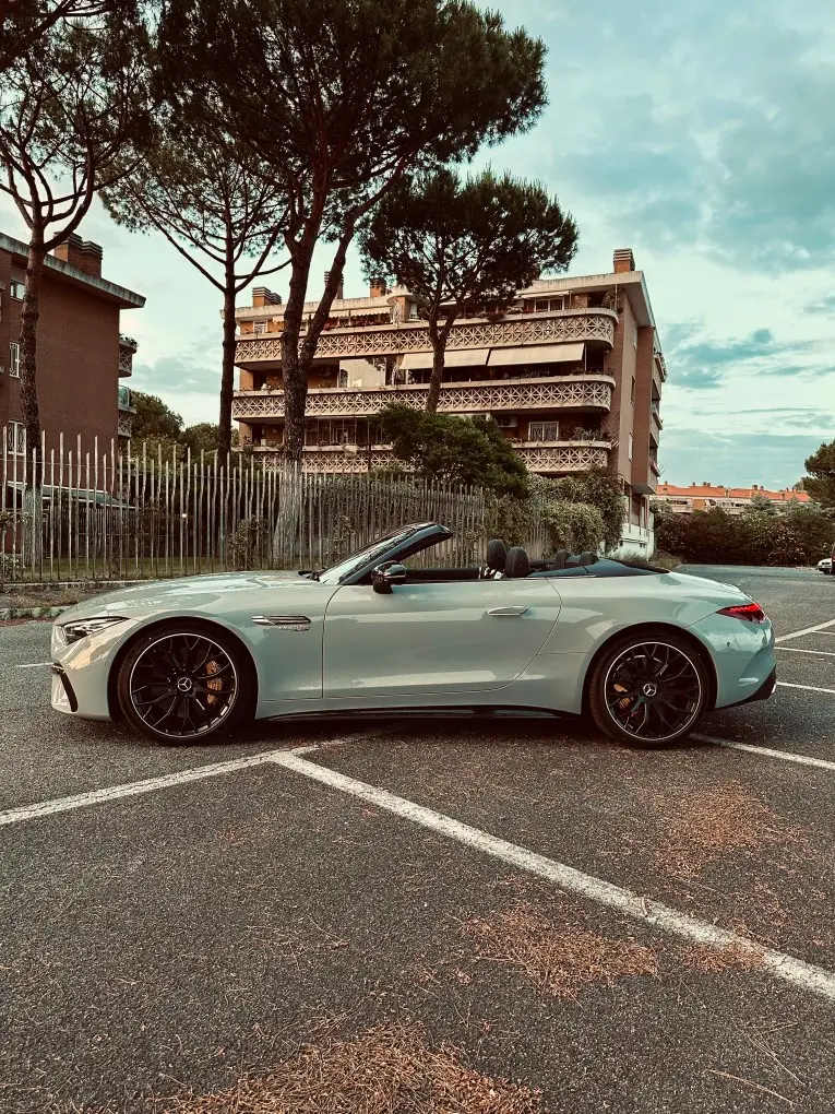 Mercedes Benz SL63 Cabrio 2023, exterior — Barcelona Luxury Car Rental, Barcelona. The Mercedes Benz SL63 Cabrio pairs a 585 hp V8 with the folding hardtop mechanics that…