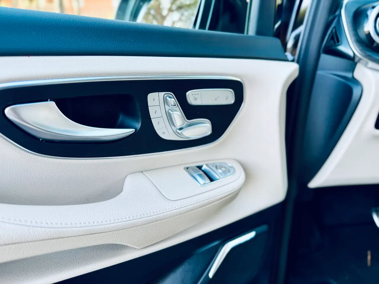 Mercedes Benz V300 4x4 XL VIP (Captain, 7 seat) 2025, front view — Barcelona Luxury Car Rental, Barcelona. The 2025 Mercedes Benz V300 4x4 XL VIP is built for moving people, not making a scene.…