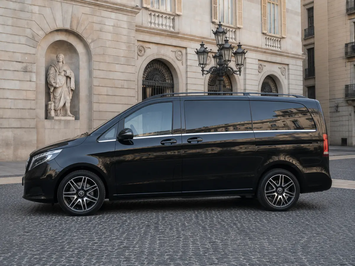Mercedes Benz V300 8 seats 2025, exterior — Barcelona Luxury Car Rental, Barcelona. The Mercedes Benz V300 is built for a specific job: moving a full group in one vehicle,…